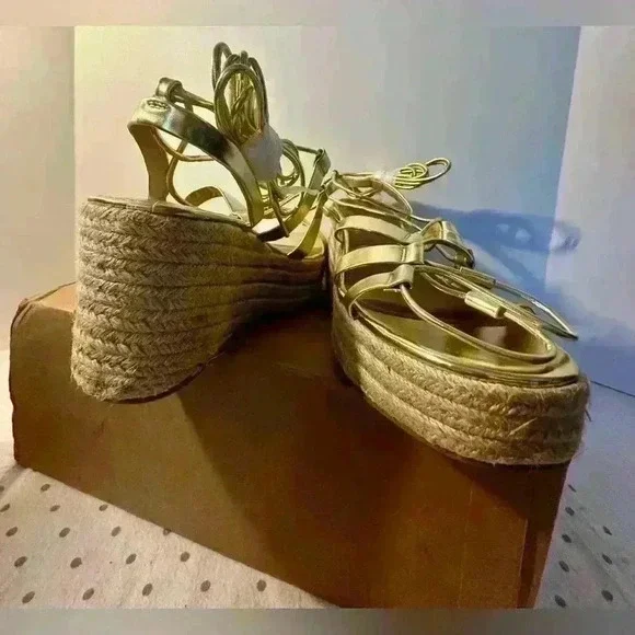 Asos Design Flatform Gladiator Sandals - Picture 6 of 9